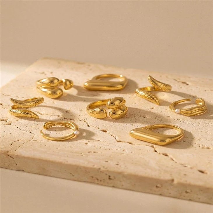 Curved Snake Rings factory