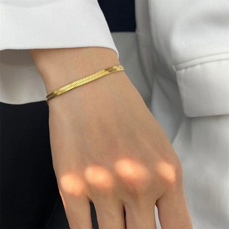 Flat Herringbone Bracelets suppliers