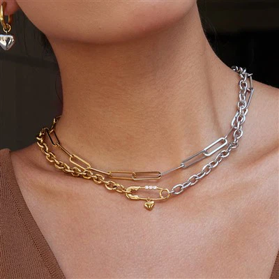 Heart Charm kirjaklambriga kaelakee